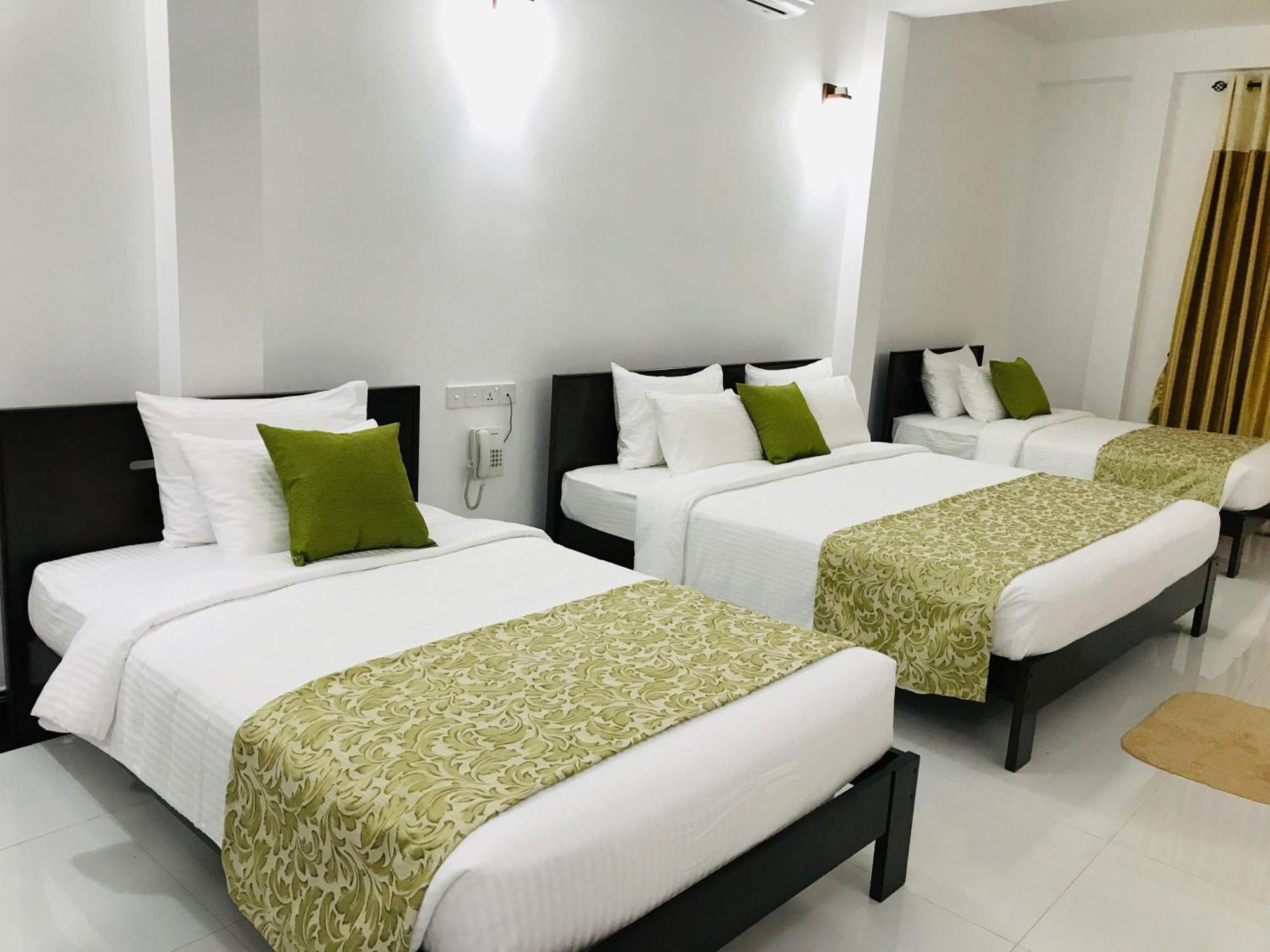 Siluni'S Villa Anuradhapura Zimmer foto