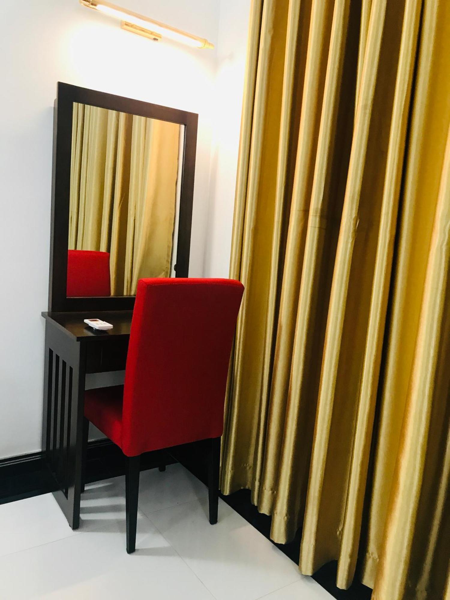 Siluni'S Villa Anuradhapura Zimmer foto